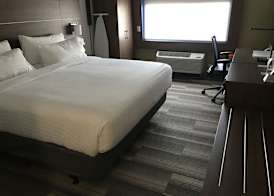 Holiday Inn Express NAPLES SOUTH - I-75 by IHG 3