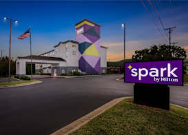 Spark by Hilton Lynchburg 4