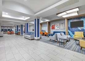 Holiday Inn Express & Suites WINNIE by IHG 2