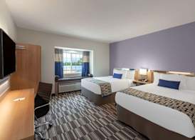 Microtel Inn & Suites by Wyndham College Station 4