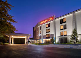 Hampton Inn Harrisburg West 2