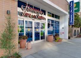 Hampton Inn & Suites Los Angeles - Glendale 5