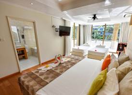 Crown Beach Hotel Seychelles 3