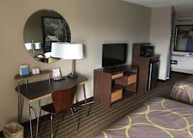 Super 8 by Wyndham Knoxville North/Powell 3