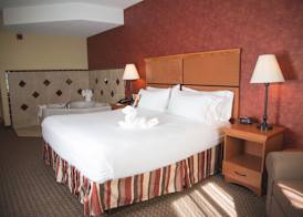 Holiday Inn Express & Suites LOVELAND by IHG 3