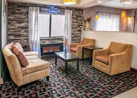 Quality Inn & Suites South Bend Airport 2