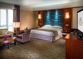 Beijing Kuntai Royal Hotel 3