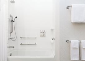 Holiday Inn Express & Suites Morehead by IHG 2