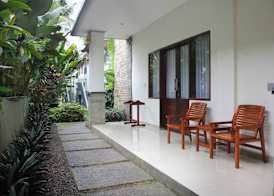 Putri Ayu Cottages 4