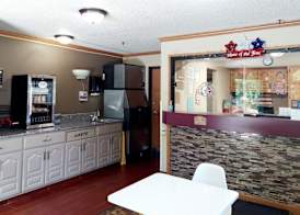 Super 8 by Wyndham Dunbar/Charleston Area 2