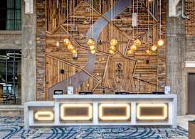 Embassy Suites By Hilton Rockford Riverfront 4
