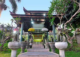 Palm Beach Hotel Bali 2