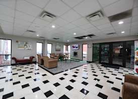 Quality Inn & Suites Mattoon South 3