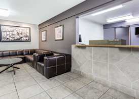 Super 8 by Wyndham Bremerton 2
