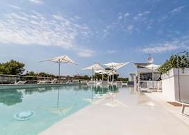 Hotel The Sky ¿ Adults Only 5