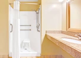 Days Inn by Wyndham Oklahoma City 5