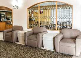 Quality Inn & Suites Shelbyville I-74 3