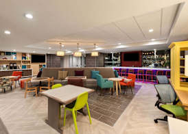 Hawthorn Extended Stay by Wyndham Kingwood Houston 3