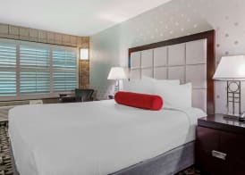 Best Western Plus Sundial 5