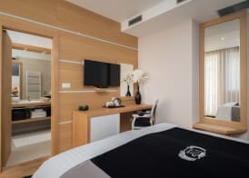 VIP Rooms 5