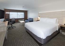 Holiday Inn Express & Suites AUBURN by IHG 4