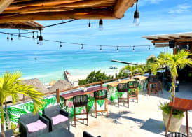 Mittoz House with beach access in Holbox downtown 3