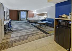 Holiday Inn Express & Suites LONDON by IHG 5