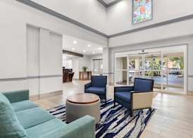 Comfort Suites Near Universal Orlando Resort 2