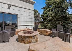 Hampton Inn & Suites Greeley 5