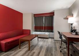 SureStay Plus Hotel by Best Western San Antonio North 3