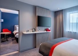 Holiday Inn Express LONDON HEATHROW T4 by IHG 5