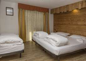 Hotel Clotes 4