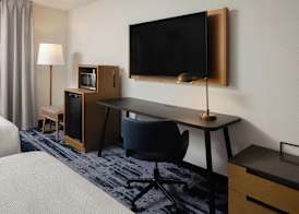 Fairfield by Marriott Inn & Suites Grand Rapids Airport 2