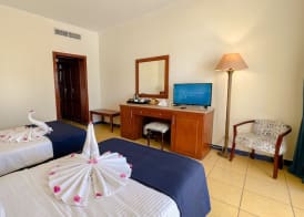 Sharm Reef Hotel 4