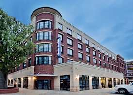 Hampton Inn & Suites Chapel Hill/Carrboro 3