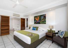 The Reef Retreat Palm Cove 3