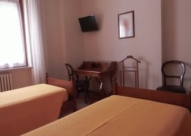 Casa Vacanza - Casa del Padre Nascimbeni 4