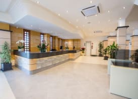 HL Suite Nardos - Only Adults 2
