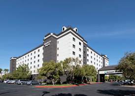 Embassy Suites by Hilton Las Vegas 3