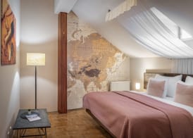 6 Continents Apartments by Adrez 4