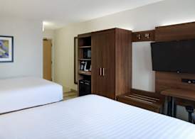 Holiday Inn Express TORONTO DOWNTOWN by IHG 3