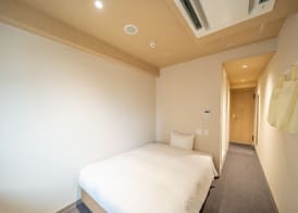 Shinsaibashi ARTY Inn 4