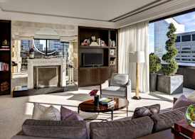 Towers at Lotte New York Palace 5