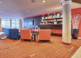 Courtyard by Marriott Harrisburg West/Mechanicsburg 3