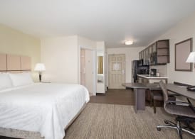 Candlewood Suites CHEYENNE by IHG 5