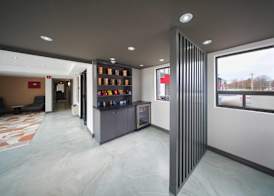Ramada by Wyndham Kingston 5