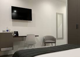 ApartHotel Bossi 3