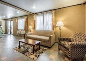 Quality Inn & Suites Decorah 3
