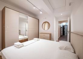 Tirent Apartment Komuna Parisit 2 3
