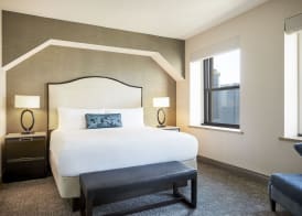 InterContinental Hotels CHICAGO MAGNIFICENT MILE by IHG 4